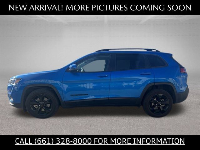 Used 2020 Jeep Cherokee Latitude Plus FWD image 2