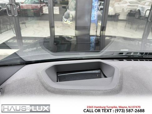 Used 2019 BMW 540i xDrive w/ M Sport Package AWD/4WD image 38