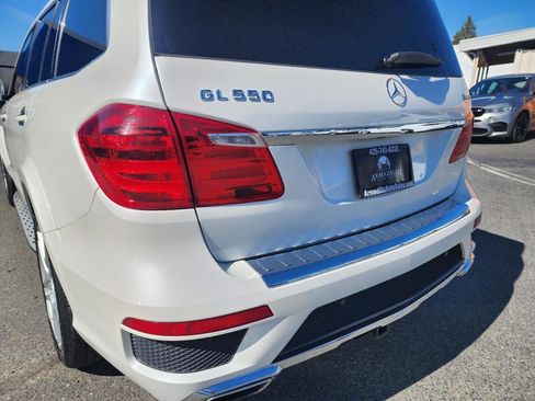 Used 2016 Mercedes-Benz GL 550 4MATIC image 41