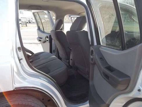 Used 2012 Nissan Xterra S image 11