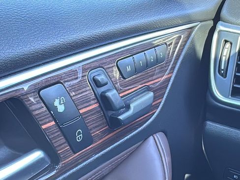 Used 2018 INFINITI QX30 Premium w/ Technology Package image 26