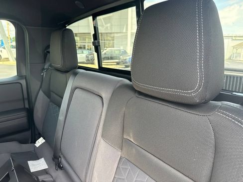 New 2026 Nissan Frontier SV w/ All-Weather Content Package AWD/4WD image 15