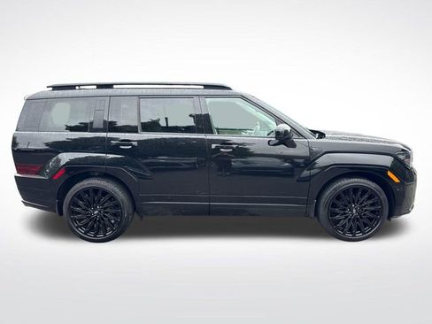 Used 2025 Hyundai Santa Fe Calligraphy AWD/4WD image 7