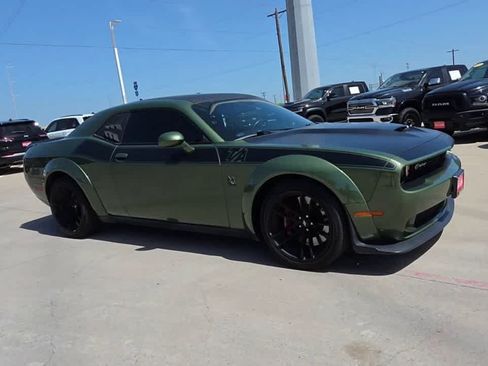 Used 2021 Dodge Challenger R/T Scat Pack RWD image 2