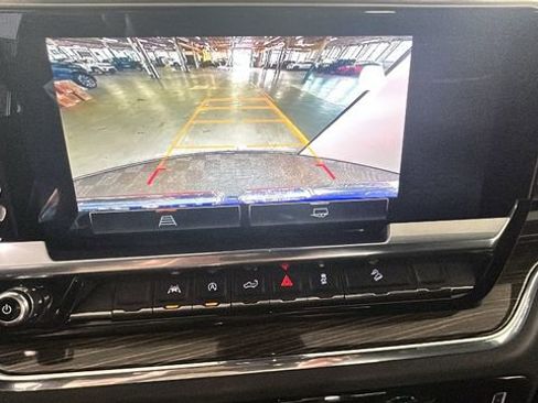 Used 2023 GMC Sierra 1500 Elevation AWD/4WD image 22