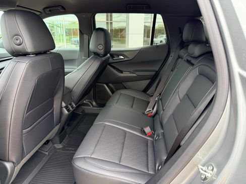 New 2026 Chevrolet Equinox LT FWD image 12