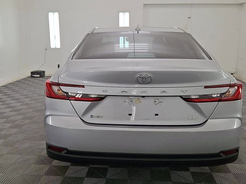 Used 2025 Toyota Camry LE w/ Convenience Package FWD image 3