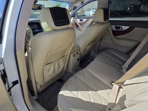 Used 2012 INFINITI FX35 2WD w/ Premium Pkg image 25