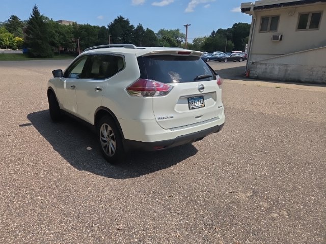 Used 2015 Nissan Rogue SL w/ SL Premium Package AWD/4WD image 11