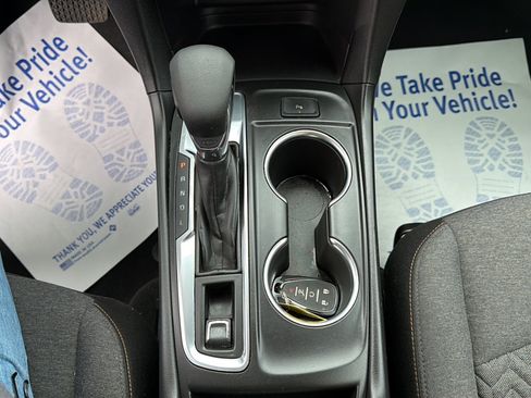 Used 2024 Chevrolet Equinox LT w/ LPO, Floor Liner Package FWD image 13