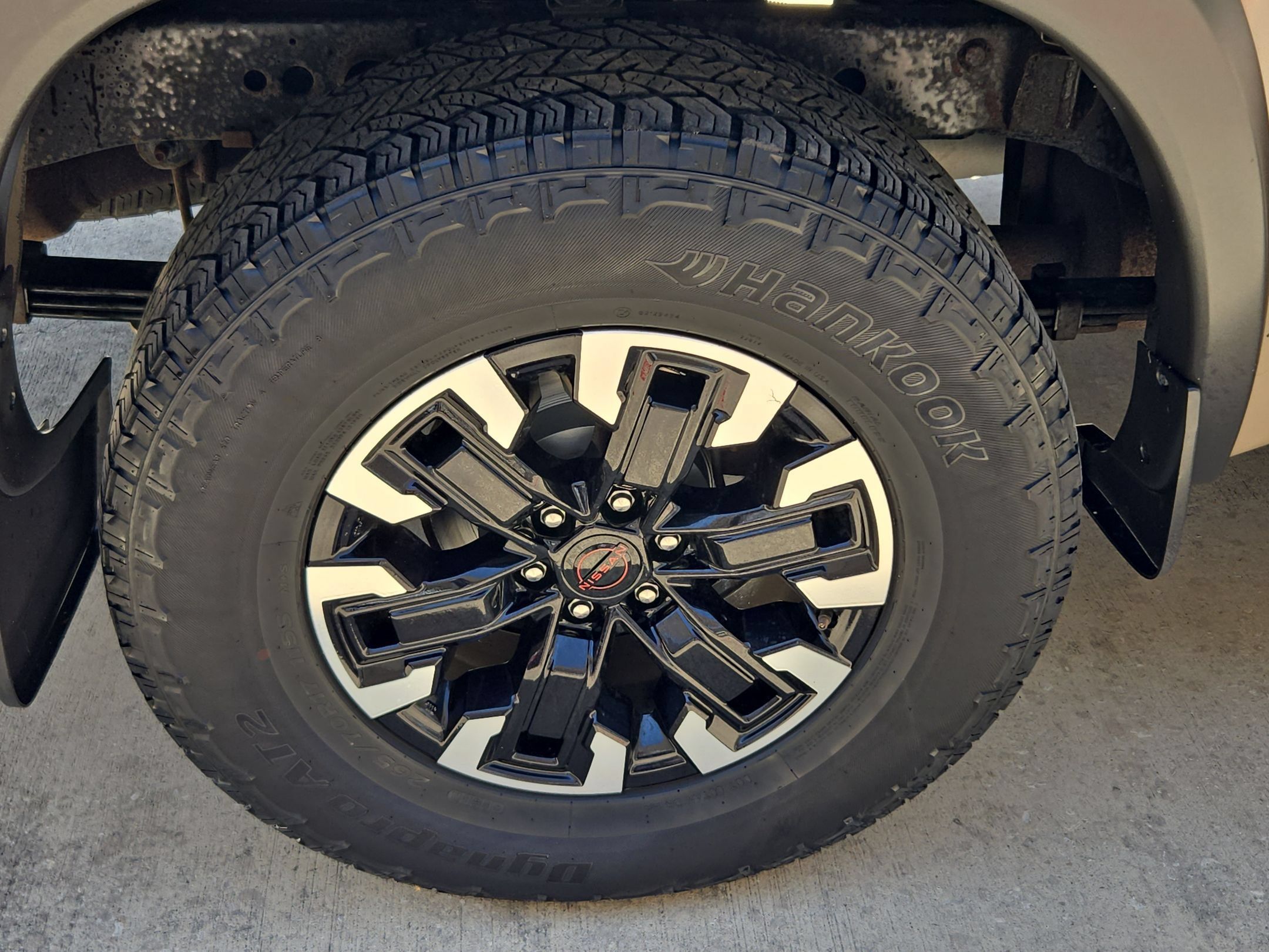 Used 2024 Nissan Frontier PRO-4X w/ Pro Convenience Package AWD/4WD image 32