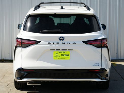 Used 2024 Toyota Sienna XSE image 52