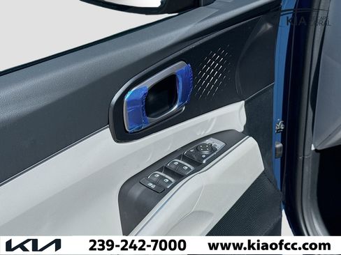 New 2026 Kia Sorento S image 22