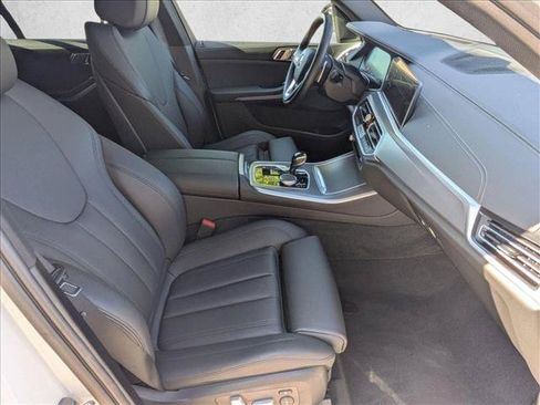 Used 2022 BMW X5 sDrive40i w/ Premium Package RWD image 23