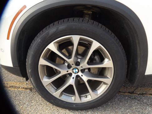 Used 2020 BMW X5 xDrive40i w/ Convenience Package image 23