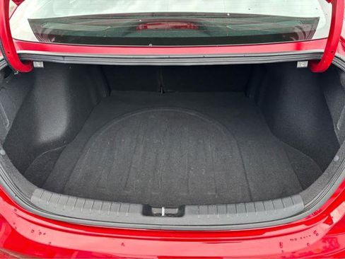 Used 2024 Kia Forte LXS w/ LXS Technology Package image 9