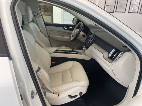 Certified 2023 Volvo XC60 B5 Plus w/ Climate Package image 12