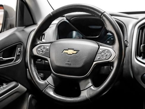 Used 2020 Chevrolet Colorado LT w/ Safety Package RWD image 19