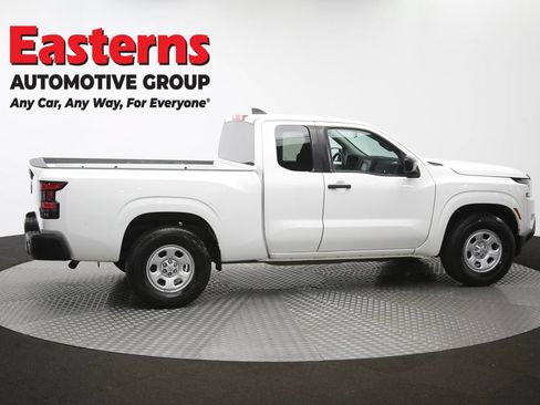 Used 2022 Nissan Frontier S RWD image 44