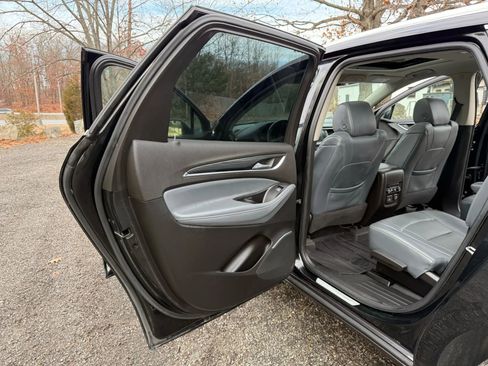 Used 2019 Buick Enclave Premium w/ Experience Buick Package image 26
