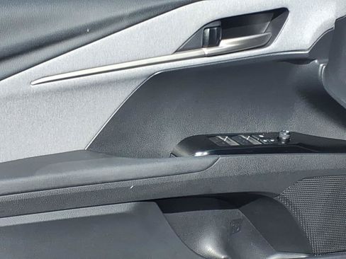 Used 2025 Toyota Camry LE FWD image 13