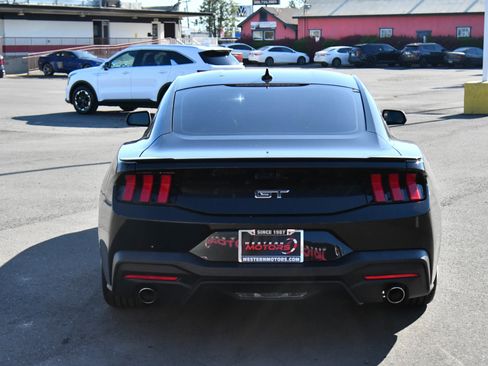 Used 2024 Ford Mustang GT image 7