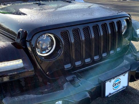 Certified 2023 Jeep Wrangler Altitude image 29