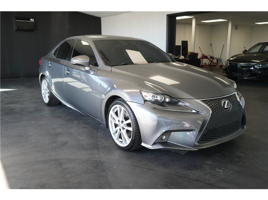 Used 2014 Lexus IS 250 w/ F-Sport Package RWD image 9