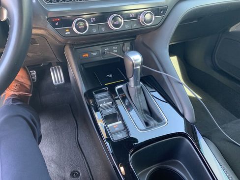 Used 2023 Acura Integra A-Spec image 9