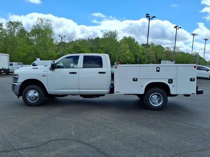 New 2026 RAM 3500 Tradesman w/ Chrome Appearance Group A