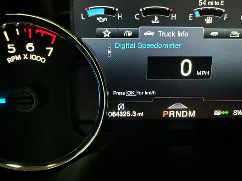 Used 2020 Ford F150 King Ranch w/ Equipment Group 601A Luxury AWD/4WD image 28
