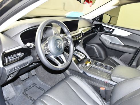 Certified 2025 Acura MDX SH-AWD image 2