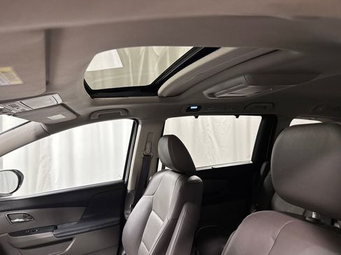 Used 2015 Honda Odyssey Touring image 26