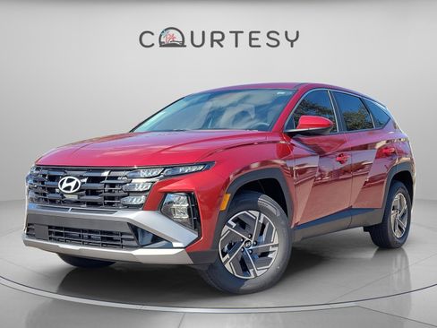 New 2026 Hyundai Tucson Blue SE image 1