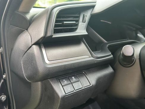 Used 2019 Honda Civic LX image 31