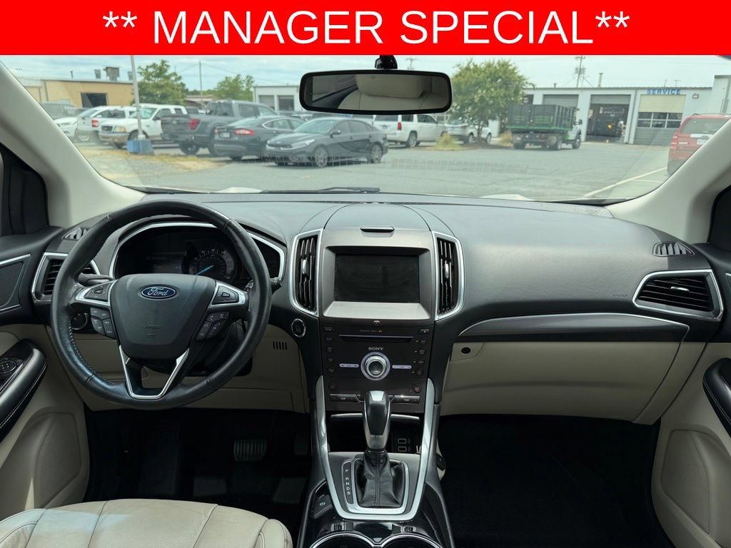 Used 2018 Ford Edge Titanium FWD image 39
