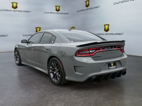 Used 2023 Dodge Charger Scat Pack w/ Plus Group RWD image 3