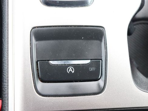 Used 2023 Ford Edge SEL image 39