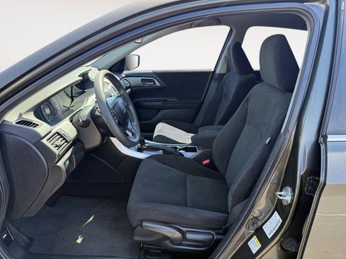 Used 2013 Honda Accord LX image 10