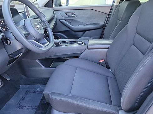 Used 2023 Nissan Rogue S AWD/4WD image 11