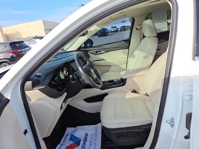 Used 2021 Buick Envision Avenir w/ Technology Package II AWD/4WD image 25