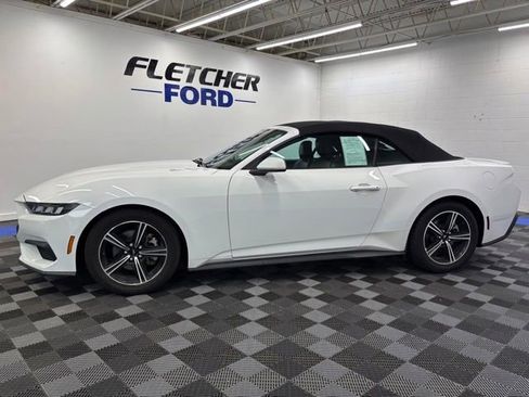 Used 2024 Ford Mustang Premium RWD image 3