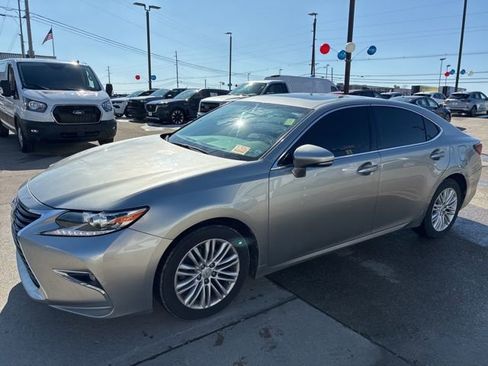 Used 2016 Lexus ES 350 image 3