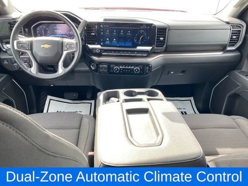 Certified 2025 Chevrolet Silverado 1500 LT image 5