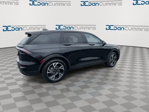 New 2026 Lincoln Nautilus Premier w/ Equipment Group 102A AWD/4WD image 8