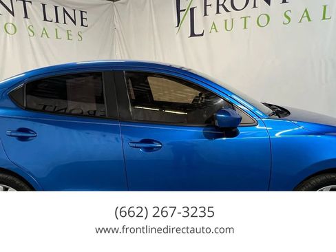 Used 2018 Toyota Yaris iA image 8