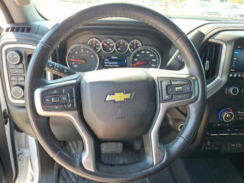 Used 2021 Chevrolet Silverado 2500 LT w/ Convenience Package AWD/4WD image 14