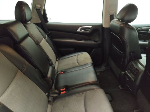 Used 2020 Nissan Pathfinder SV w/ Rock Creek Edition FWD image 19