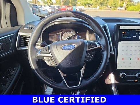 Certified 2023 Ford Edge Titanium image 14
