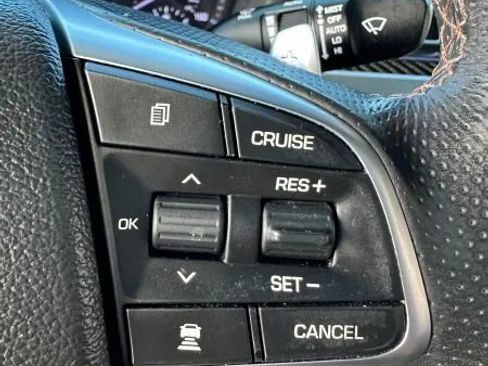 Used 2018 Genesis G80 3.3T Sport image 31